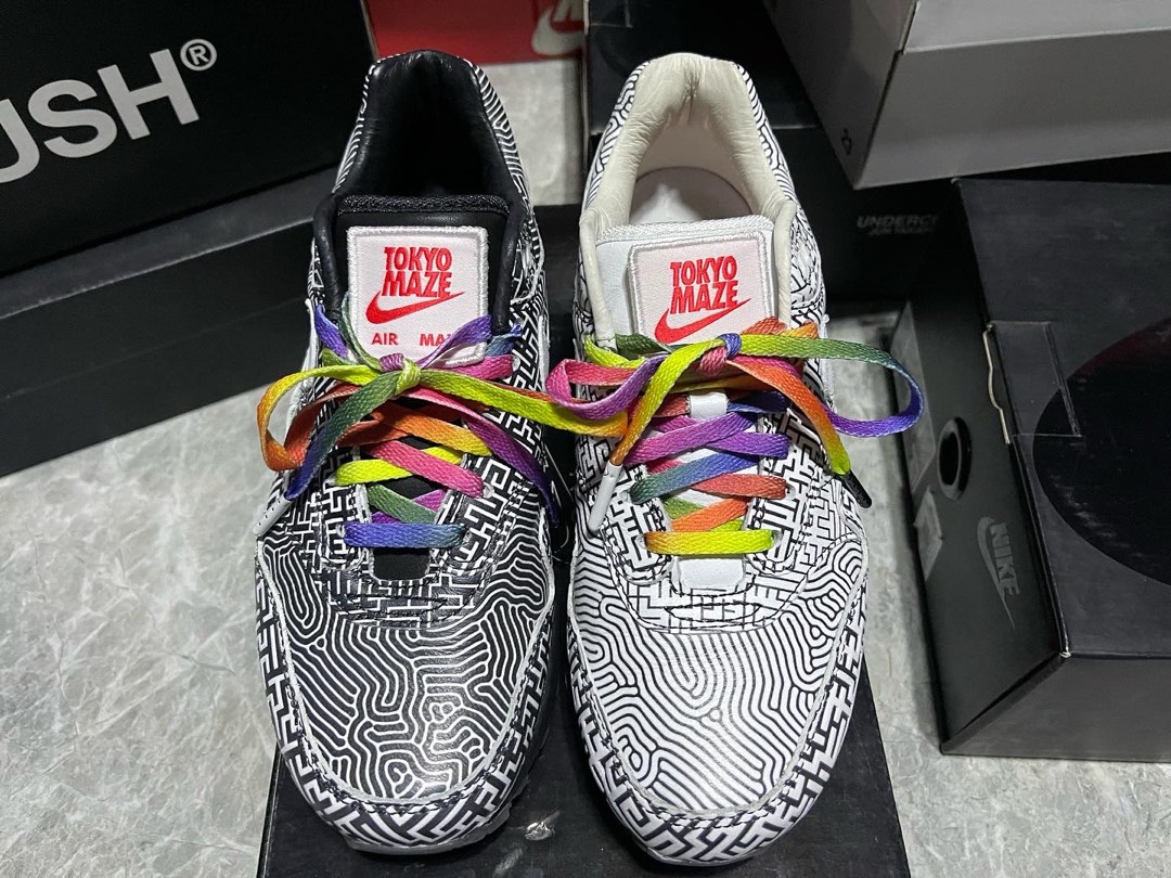 air max 1 tokyo maze on feet