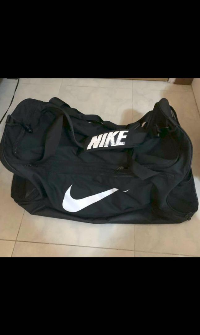 Nike Brasilia 9.5 Duffel Training Bag (Large, 95L), Men's Fashion, Bags