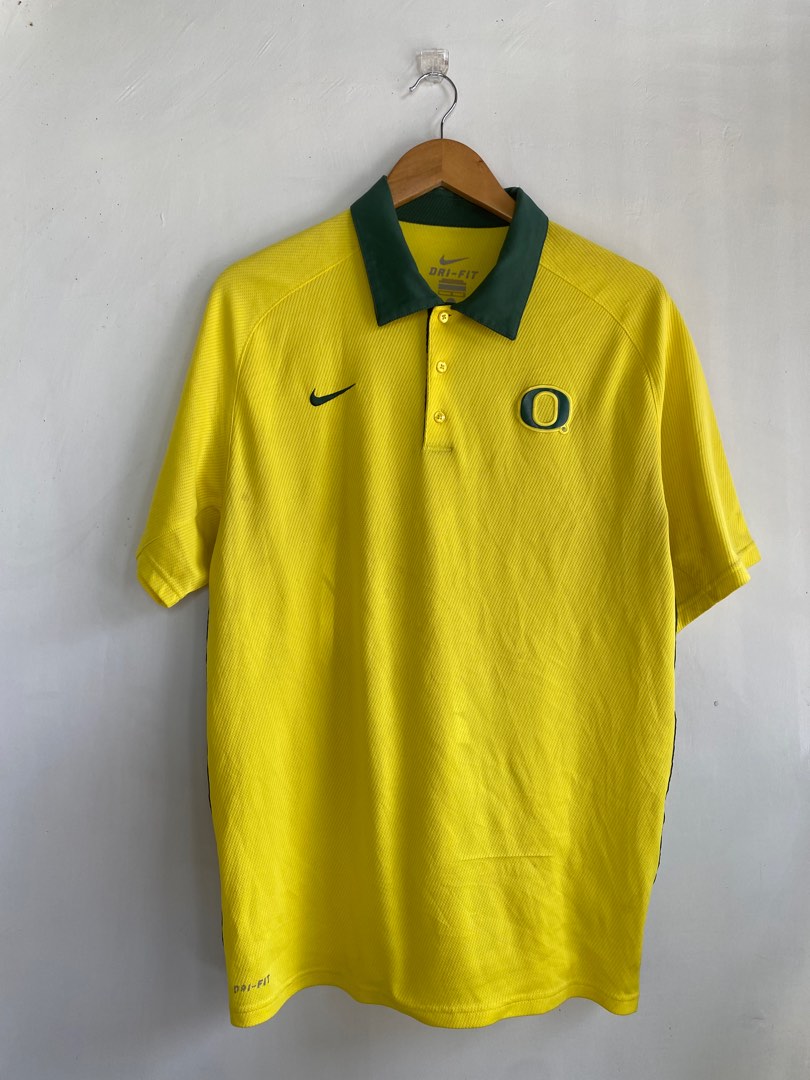 Nike Drifit yellow, Men's Fashion, Tops & Sets, Tshirts & Polo Shirts