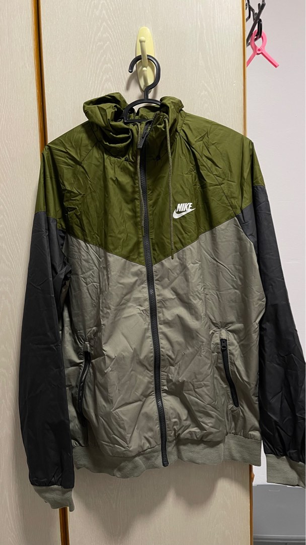 Nike Windbreaker Jacket, Men's Fashion 