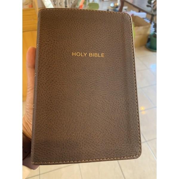 Nkjv Deluxe Large Print Compact Reference Bible Hobbies And Toys Books And Magazines Religion 