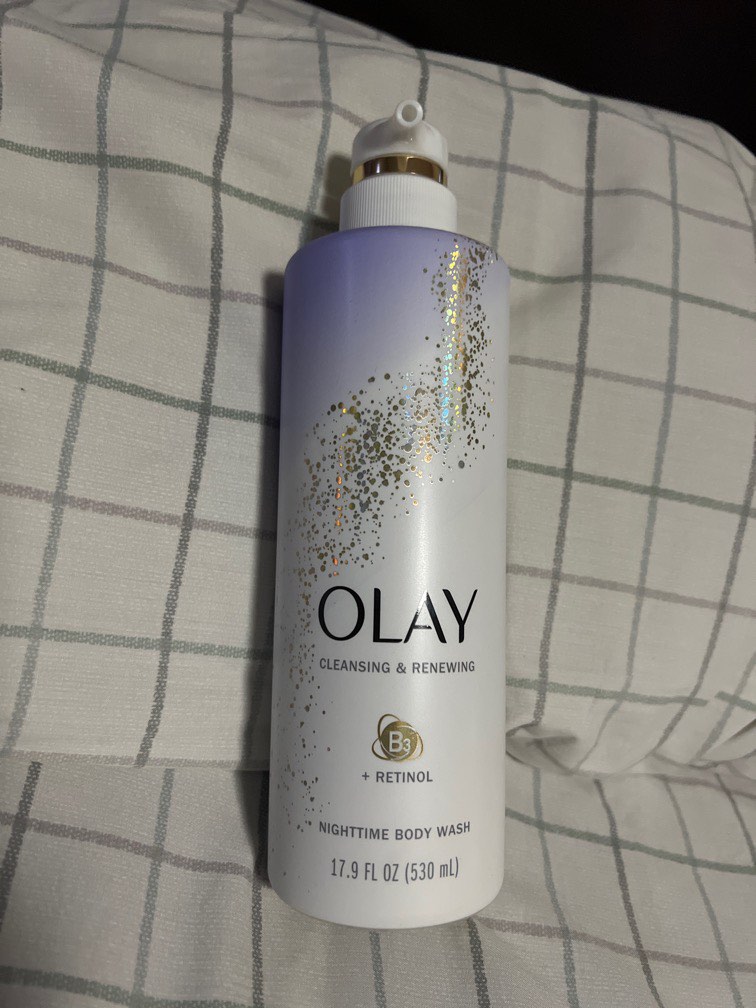Olay Body wash with Retinol, Beauty & Personal Care, Bath & Body, Bath on Carousell