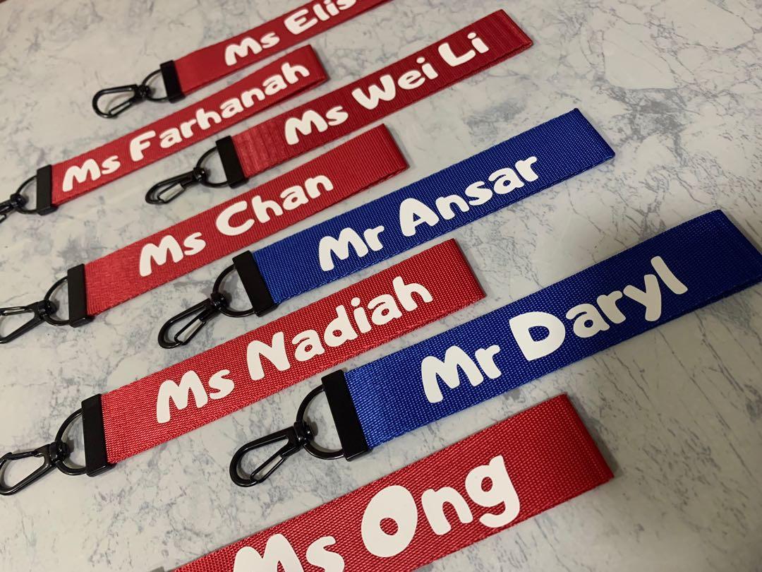 Lanyard keychain with name outlet