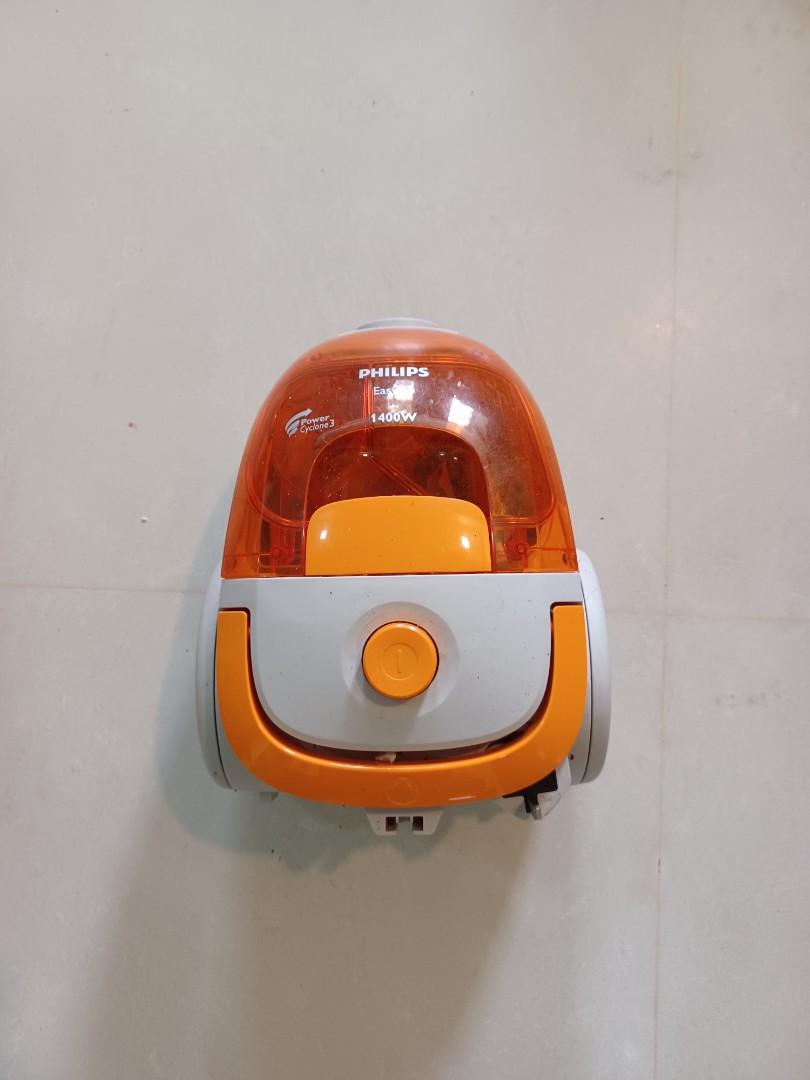 Philips Bagless vacuum cleaner, TV & Home Appliances, Vacuum Cleaner