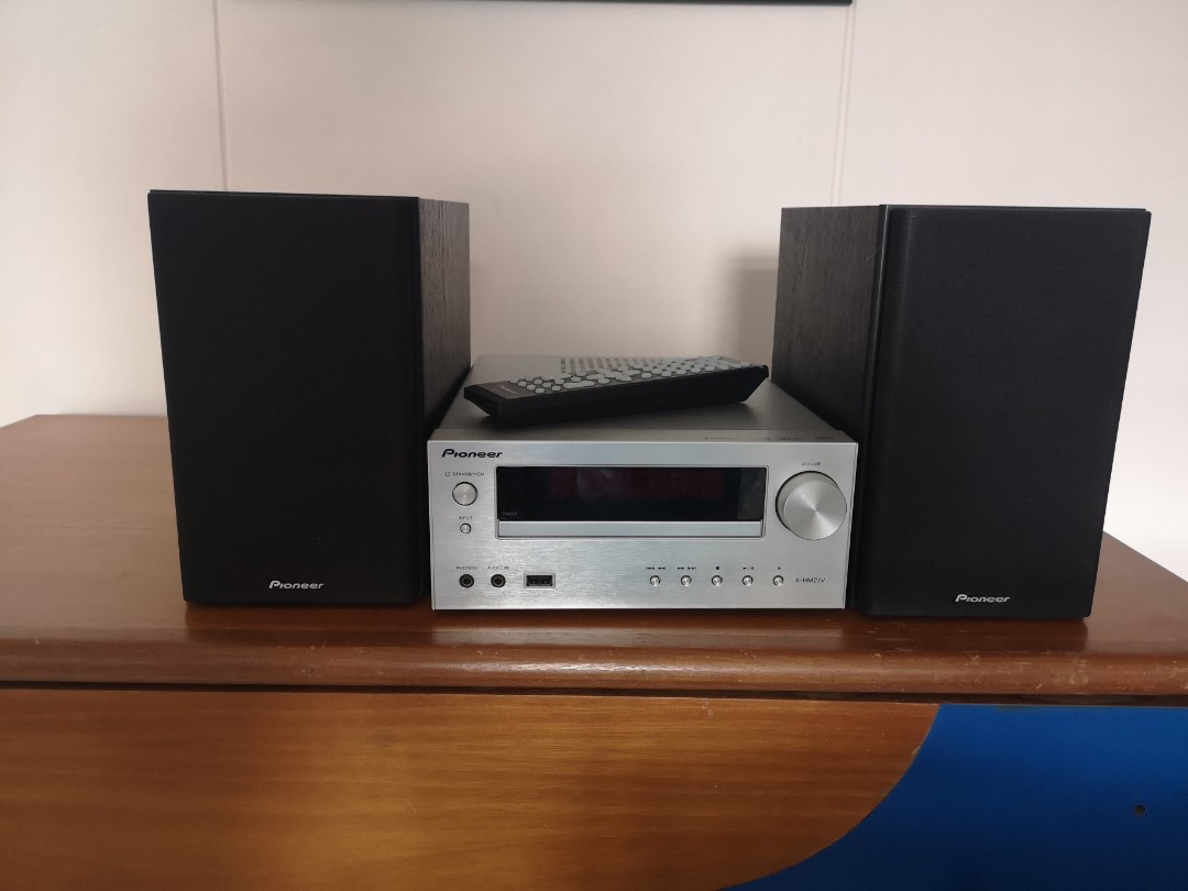 Pioneer x-hm21v, Hobbies & Toys, Music & Media, CDs & DVDs on Carousell