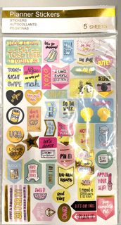 （分類：）位於 。 由 joy.luck.fun 提交（商品編號 1181388750，圖片 1）。簡介： 。
