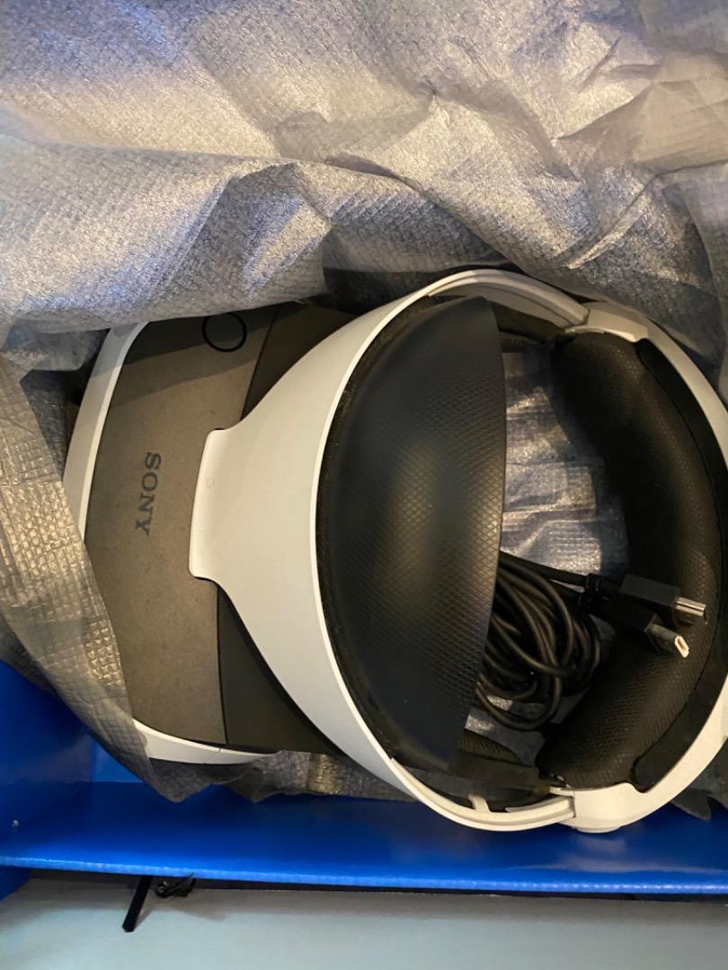 Playstation VR, Video Gaming, Video Game Consoles, PlayStation on Carousell
