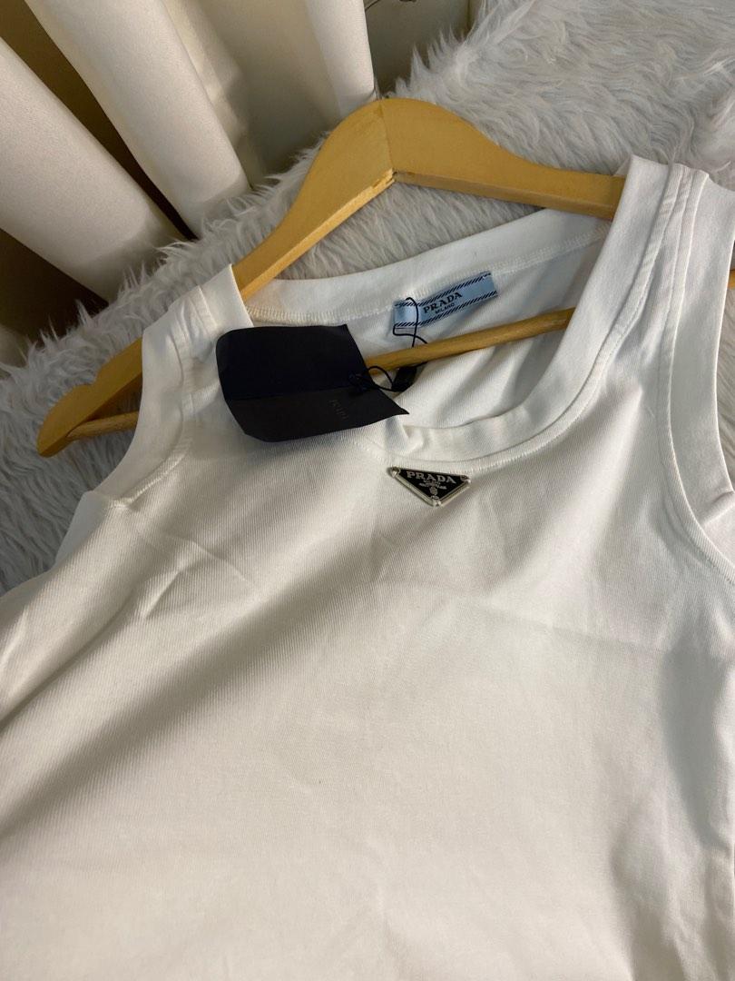 Prada white sleeveless tank top pre order (Category: Luxury Apparel) located in Mandaluyong City. Submitted by japanandsingaporeluxepreloved (Listing ID 1181506503, Image 3). Description: All sizes are available for preorder Diclaimer: we are not affiliated with the brand stated in this post, no infringement intended. All copyrights are reserved to its brandowners ..