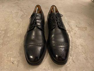 Pre-Loved Church Semi Brogue Shoes - UK9 , Wide Fit , Black