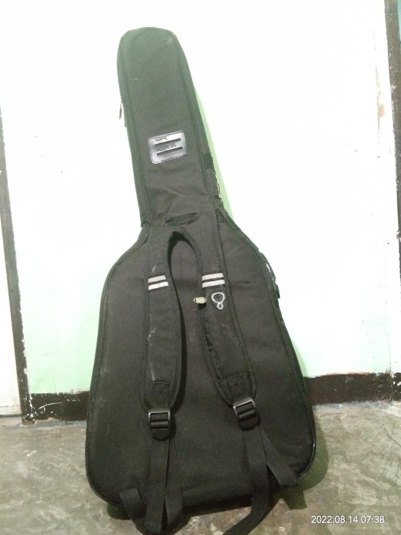PRO LOK Guitar Case, Hobbies & Toys, Music & Media, CDs & DVDs on Carousell