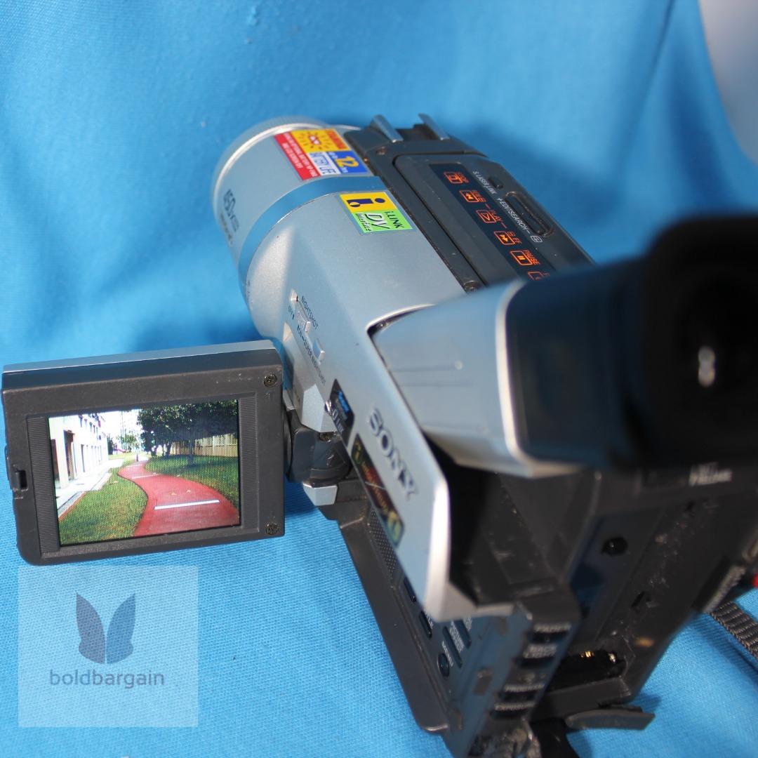 Rare Vintage Retro Sony Handycam CCDTRV120E Camcorder CCD Video Camera Digital 8 Cassette