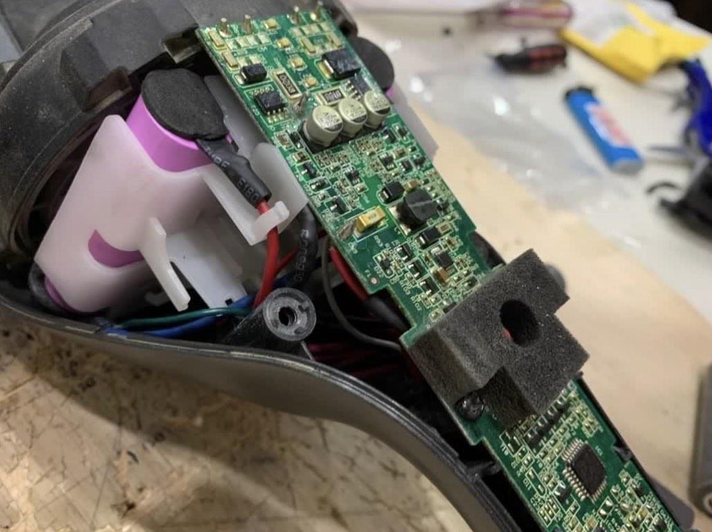 save your Electrolux vacuum Electrolux New battery (3000 MAH)14.4V and 18V, Vacuum replacement