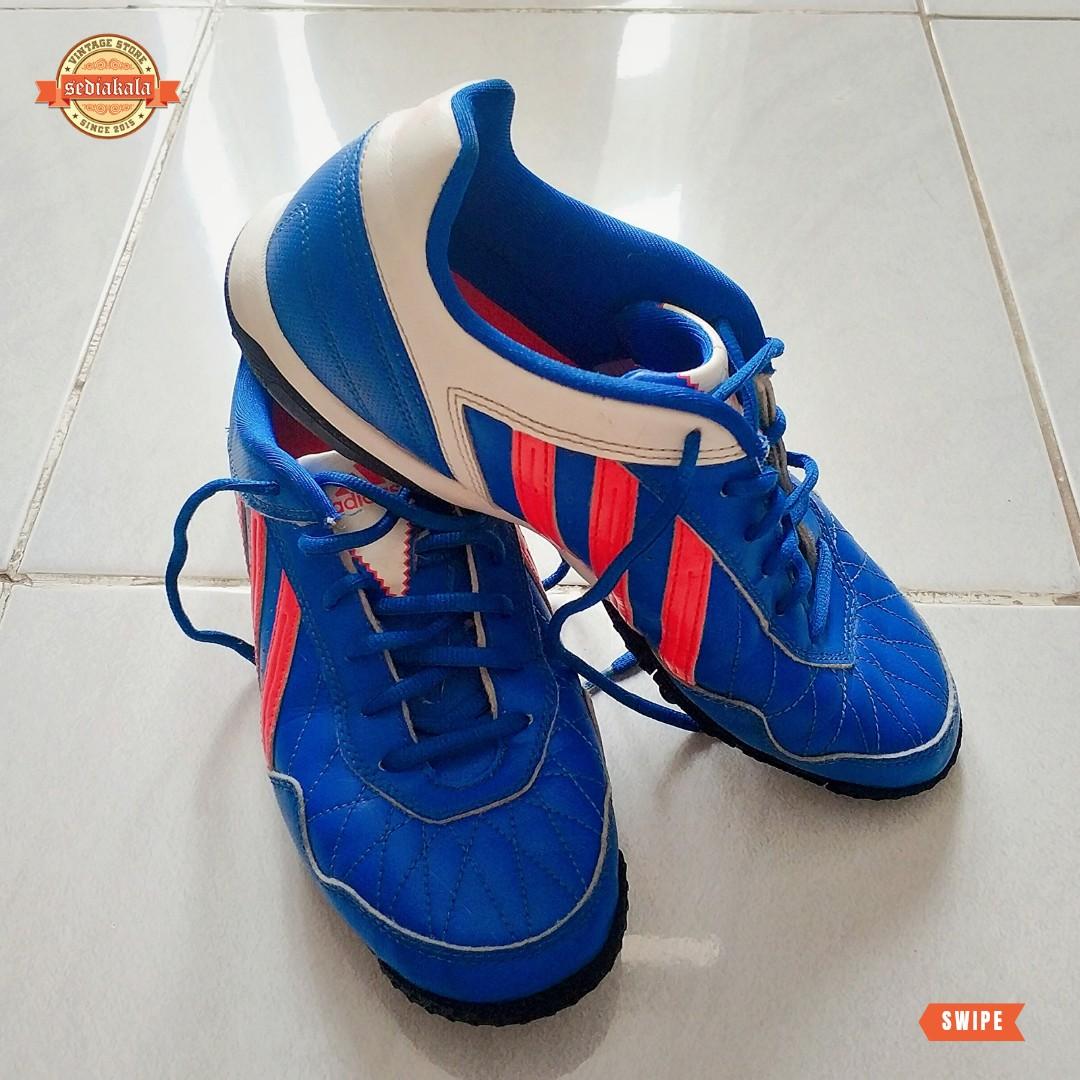 Sepatu Futsal Adidas Adiprene Original. Fesyen Pria Sepatu
