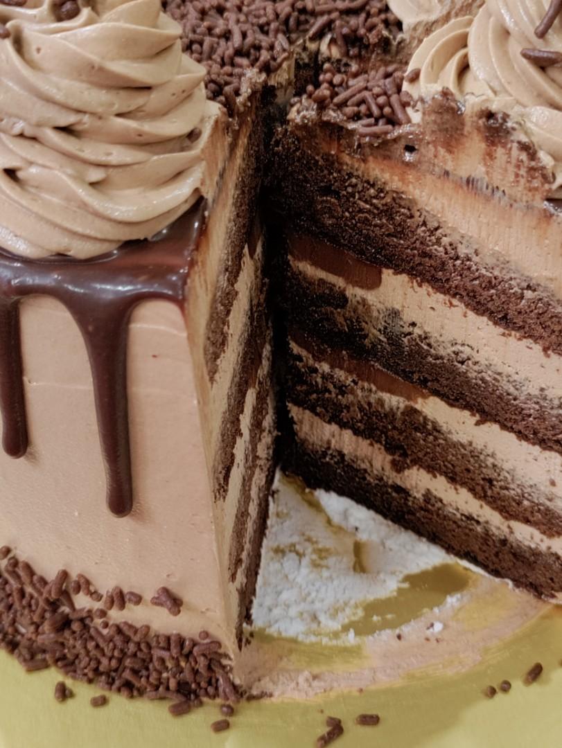 Signature Classic Chocolate Fudge Cake! Eggless Available too!, Food