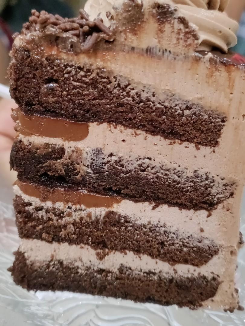 Signature Classic Chocolate Fudge Cake! Eggless Available too!, Food