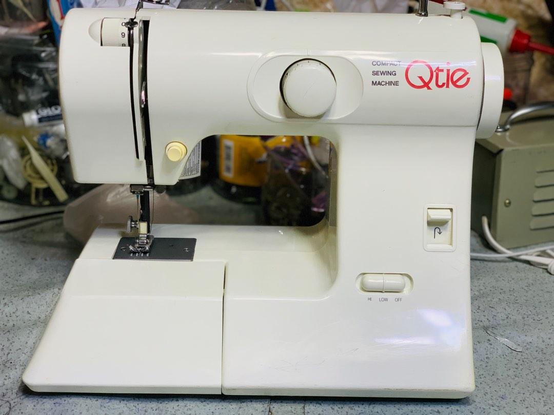 Singer sewing machine (Category: Other Home Appliances) located in Manila. Submitted by ryza_1219 (Listing ID 1181405005, Image 1). Description: Heavy duty Metal bobbin Complete stitches Good for beginners Cash on delivery nationwide.