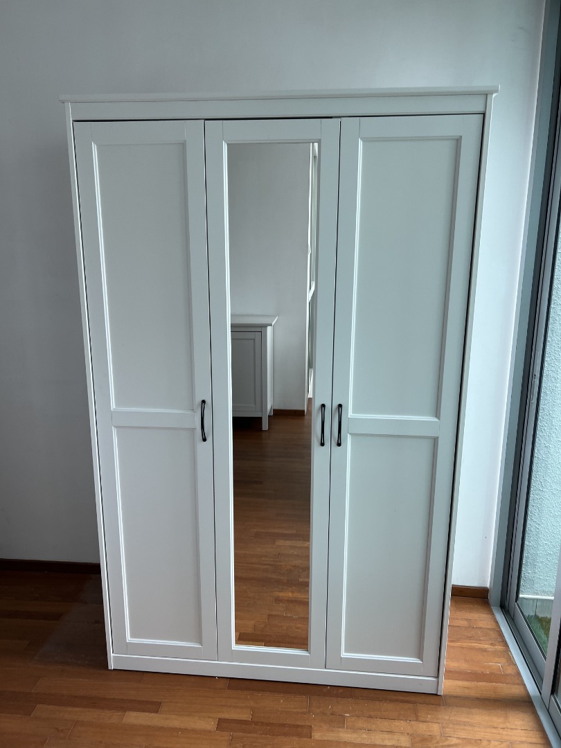 Songesand shop wardrobe white