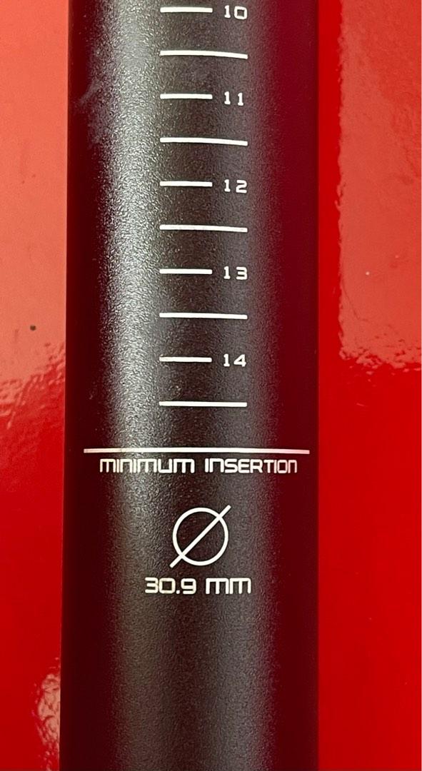 Specialized Seatpost 30.9, Sports Equipment, Bicycles & Parts, Parts