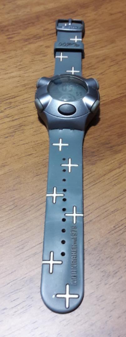Swatch james bond 2025 moonraker