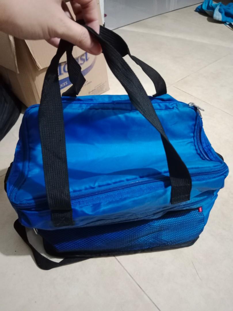 thermal bag large (Category: Diaper Bags & Wetbags) located in Rodriguez. Submitted by silvergem_96 (Listing ID 1181474198, Image 1). Description: thermal bag 150 only mitup novaliches avail shopee checkout.