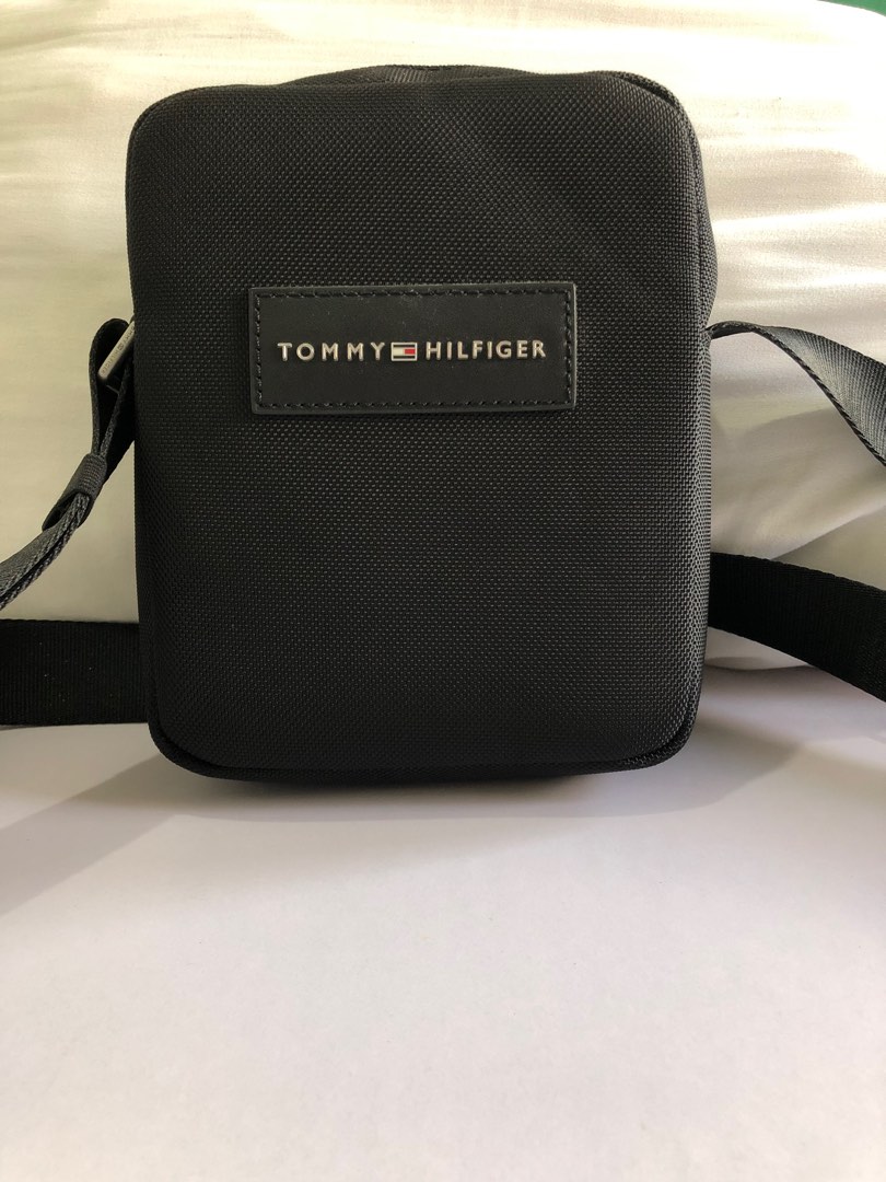 tommy hilfiger sling bag, Luxury, Bags & Wallets on Carousell