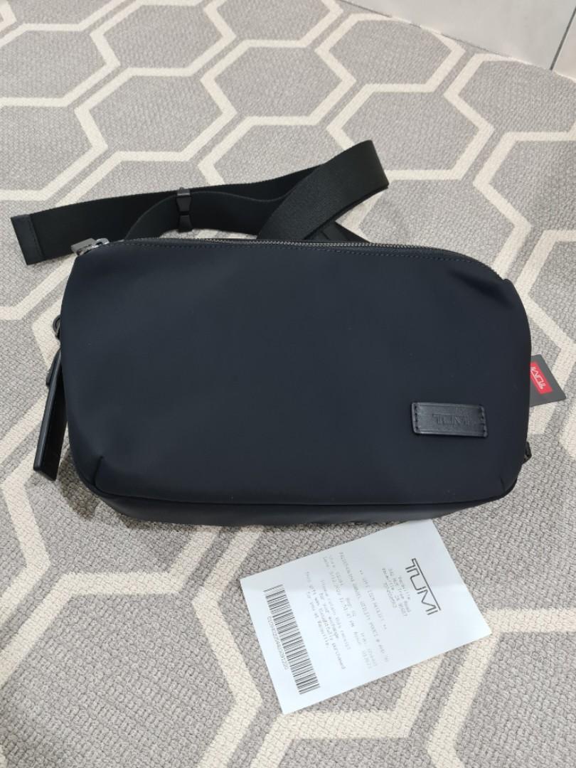TUMI Daniel utility bag Men s Fashion Bags Belt bags Clutches