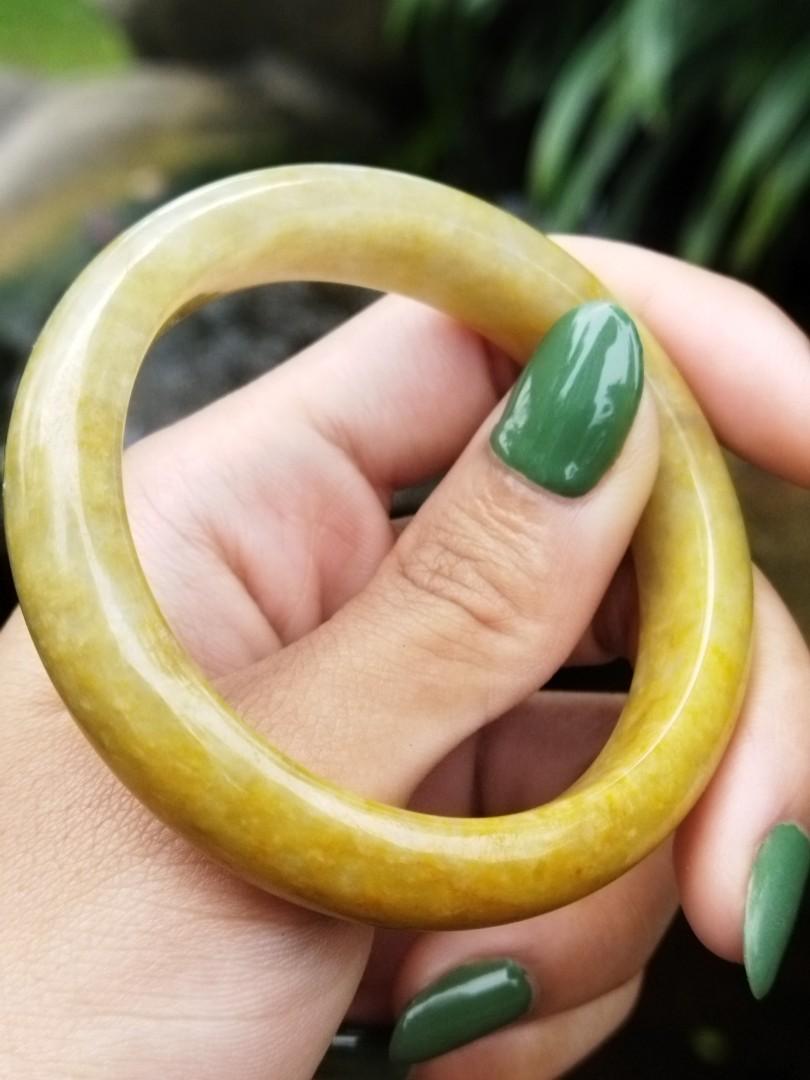 Honey jade bangle best sale