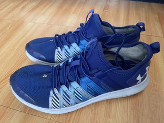 (Category: ) located in . Submitted by queenbeepreloved09 (Listing ID 1181331701, Image 1). Description: .