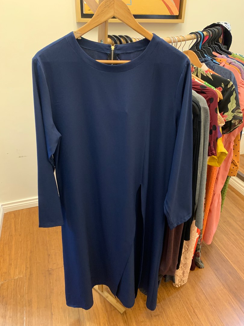 Unif0rm Long Top Navy, Women's Fashion, Tops, Blouses on Carousell