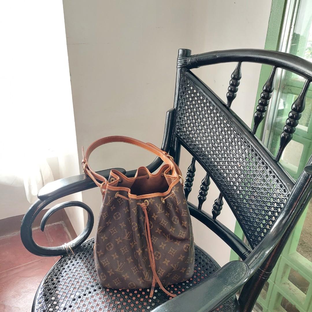 LV Louis Vuitton Petit Bucket Bag, Luxury, Bags & Wallets on Carousell