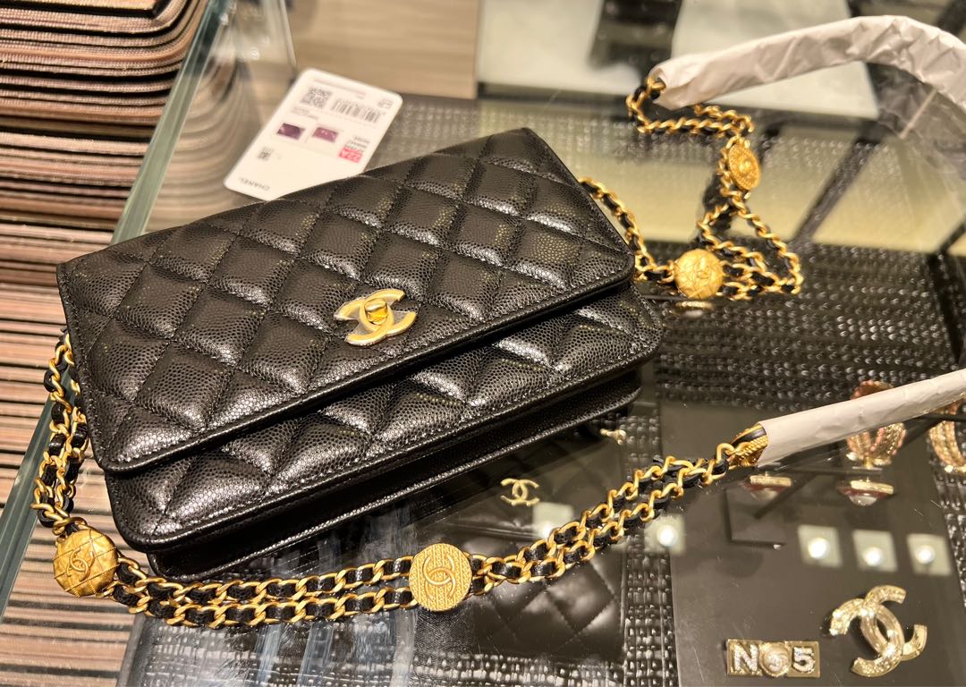 Woc 22A Chanel Wallet On Chain Twist Your Buttons, Luxury, Bags & Wallets  On Carousell
