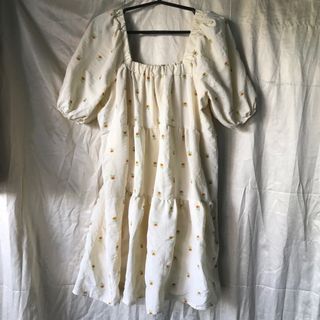 (Category: ) located in . Submitted by goingstylish (Listing ID 1181331057, Image 1). Description: .