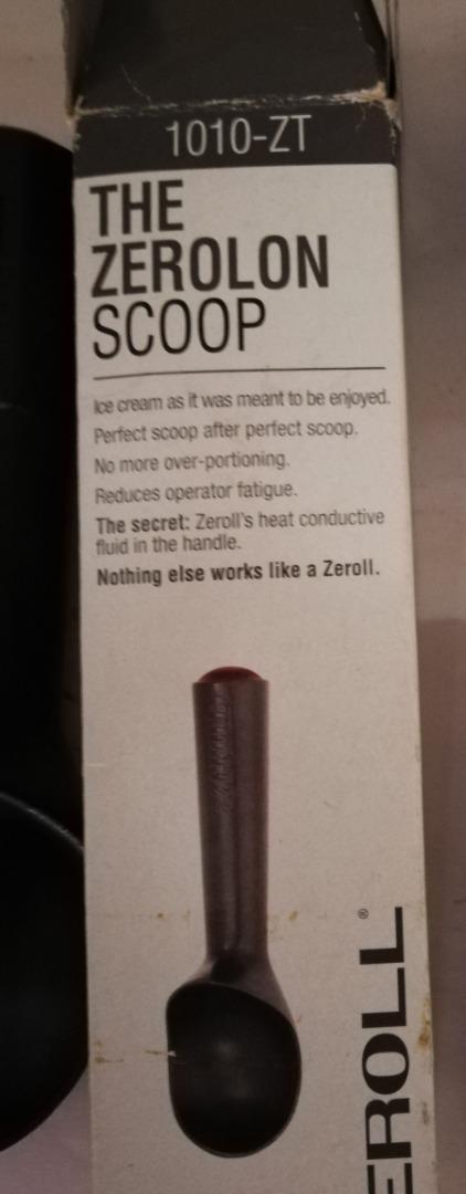 Zeroll Original 2.5 oz Ice Cream Scoop, Size 16, in Hardcoat Anodized  Aluminum with Green End Cap (1016-ZT)