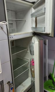 (Category: ) located in . Submitted by mess.station (Listing ID 1181515523, Image 1). Description: .