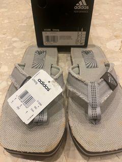 Adidas Umong sandals
