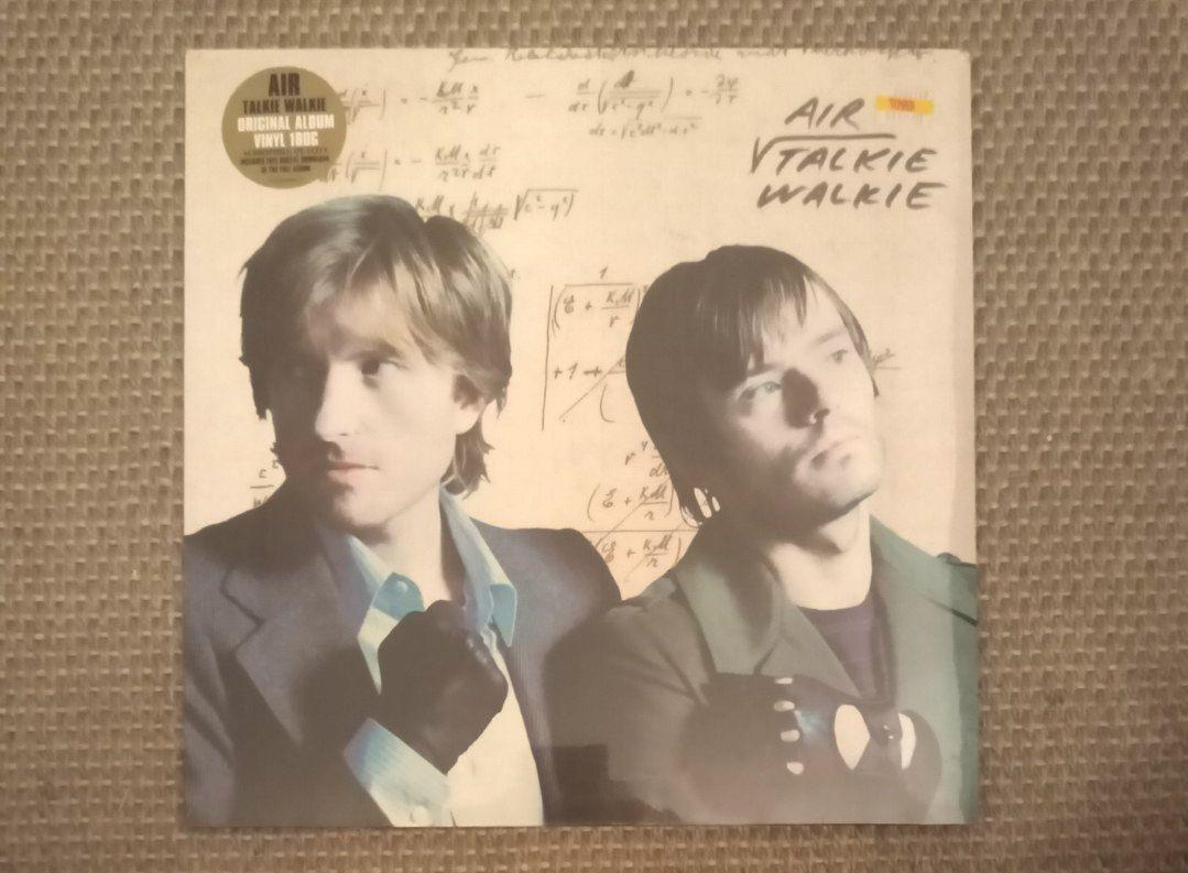 Air Talkie Walkie LP / Vinyl, Hobbies & Toys, Music & Media, Vinyls