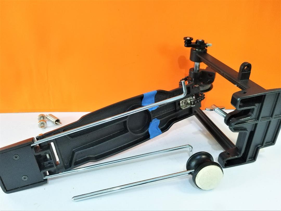 Alesis Kick Pedal, Hobbies & Toys, Music & Media, Musical Instruments