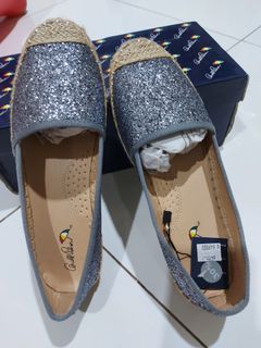 (Kategori: ) berada di . Dikirim oleh yuninit (ID iklan 1181652804, Gambar 1). Deskripsi: .