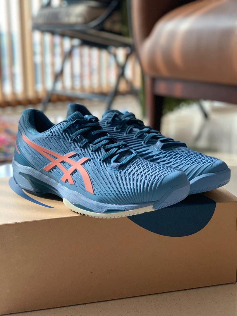 Asics Tennis Shoes Solution Speed FF2, Sports Equipment, Other Sports