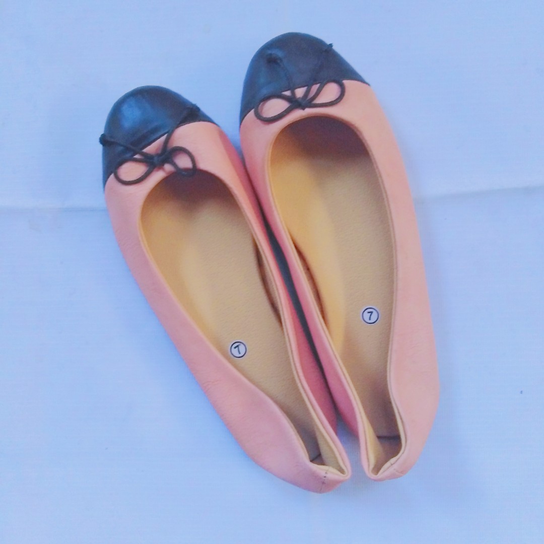 Ballet Flats Womens Fashion Footwear Flats And Sandals On Carousell 9587