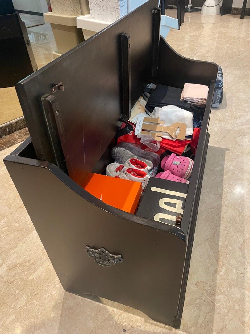 Beautiful Picket & Rail Chest Storage cum Seat, Furniture & Home Living