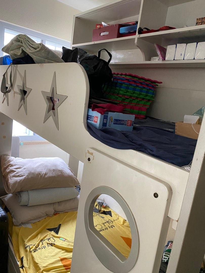 Bed Free for pick up, Furniture & Home Living, Furniture, Bed Frames