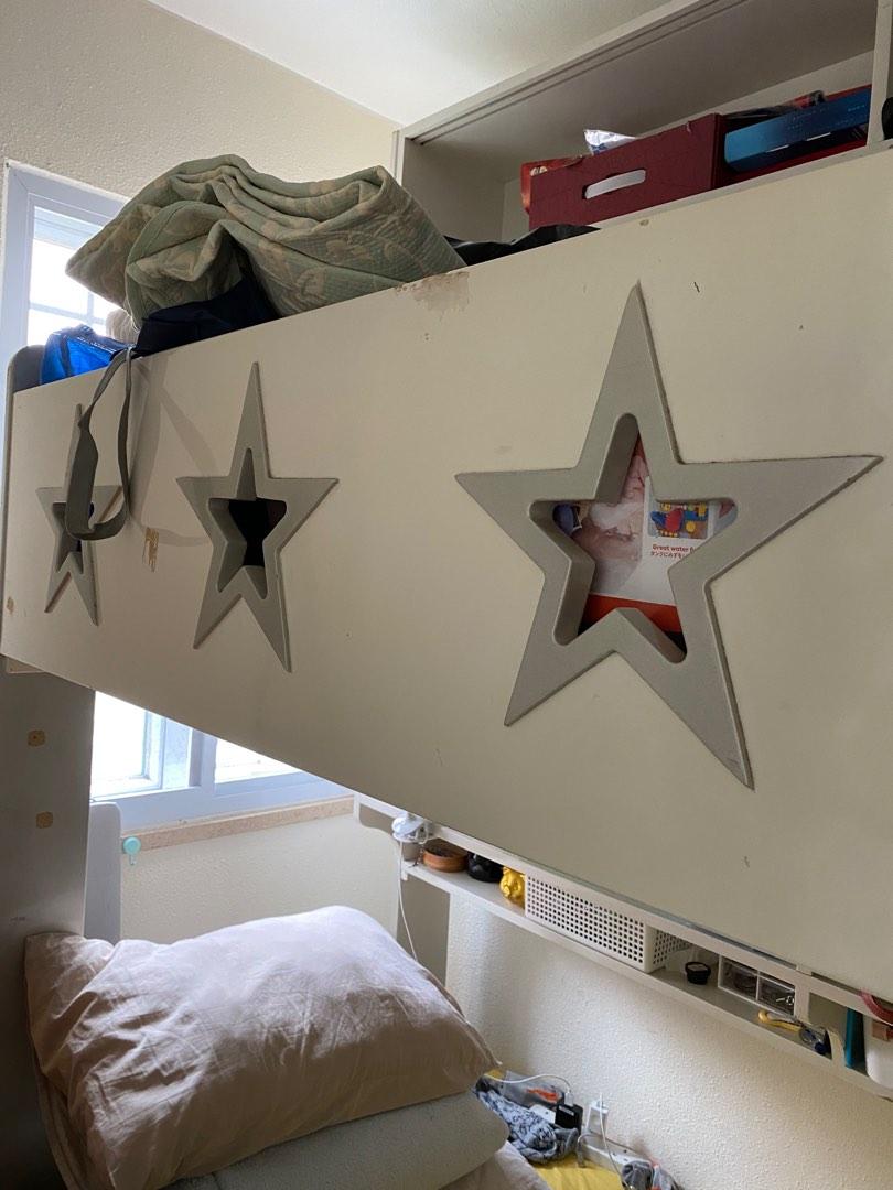 Bed Free for pick up, Furniture & Home Living, Furniture, Bed Frames