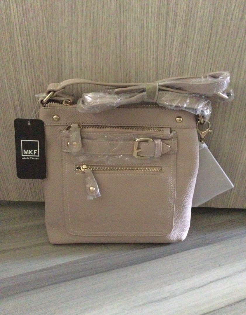 Mia k best sale farrow crossbody bag