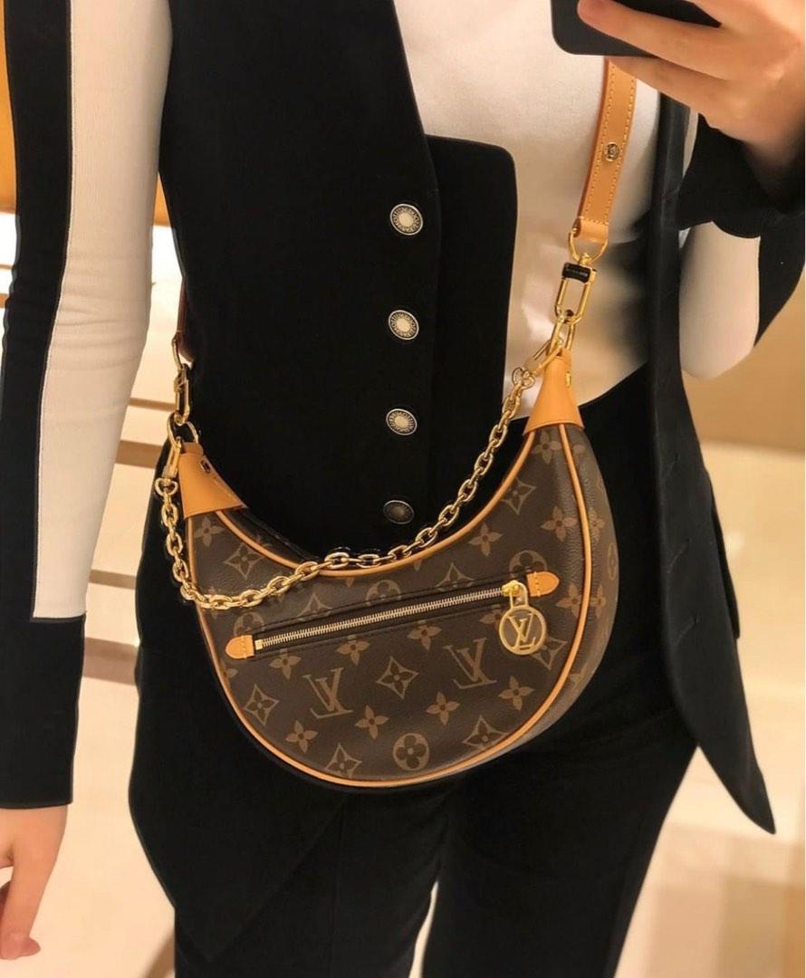 Louis Vuitton 2021 pre-owned Loop Monogram Shoulder Bag