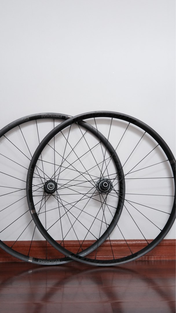 bontrager paradigm tlr wheelset