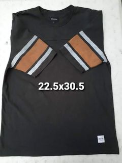 (Category: ) located in . Submitted by THRIFTSHTS4400 (Listing ID 1181558530, Image 1). Description: .