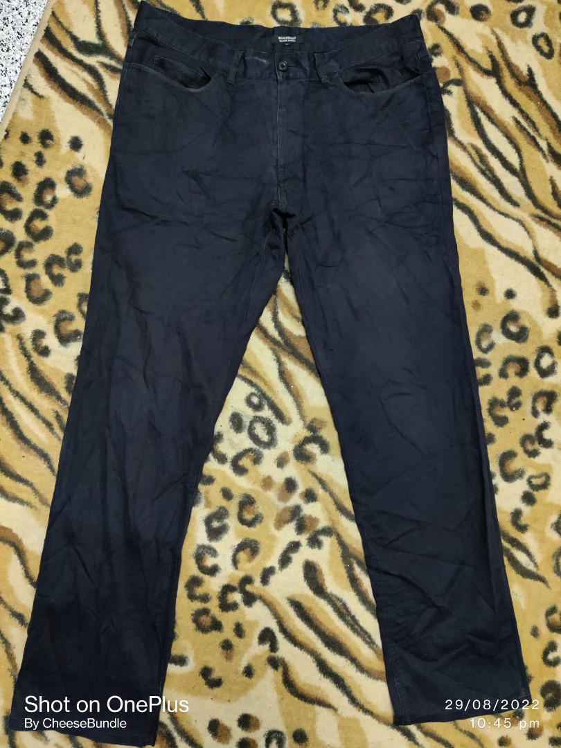 BLACK DKNY PANTS/JEANS SIZE 36 FOR MEN (ORIGINAL), Men's Fashion, Bottoms,  Jeans on Carousell