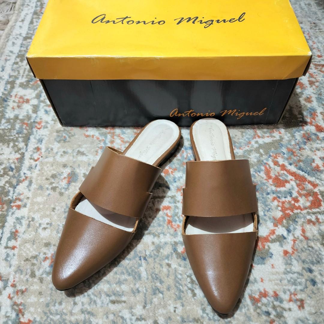 Camel leather mules hotsell
