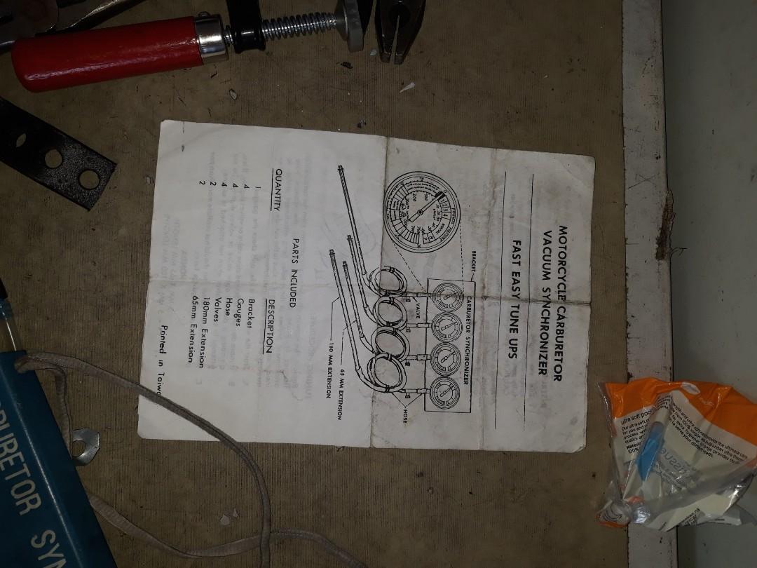 Carburetor and efi throttle bodies synchronizer, Motorcycles